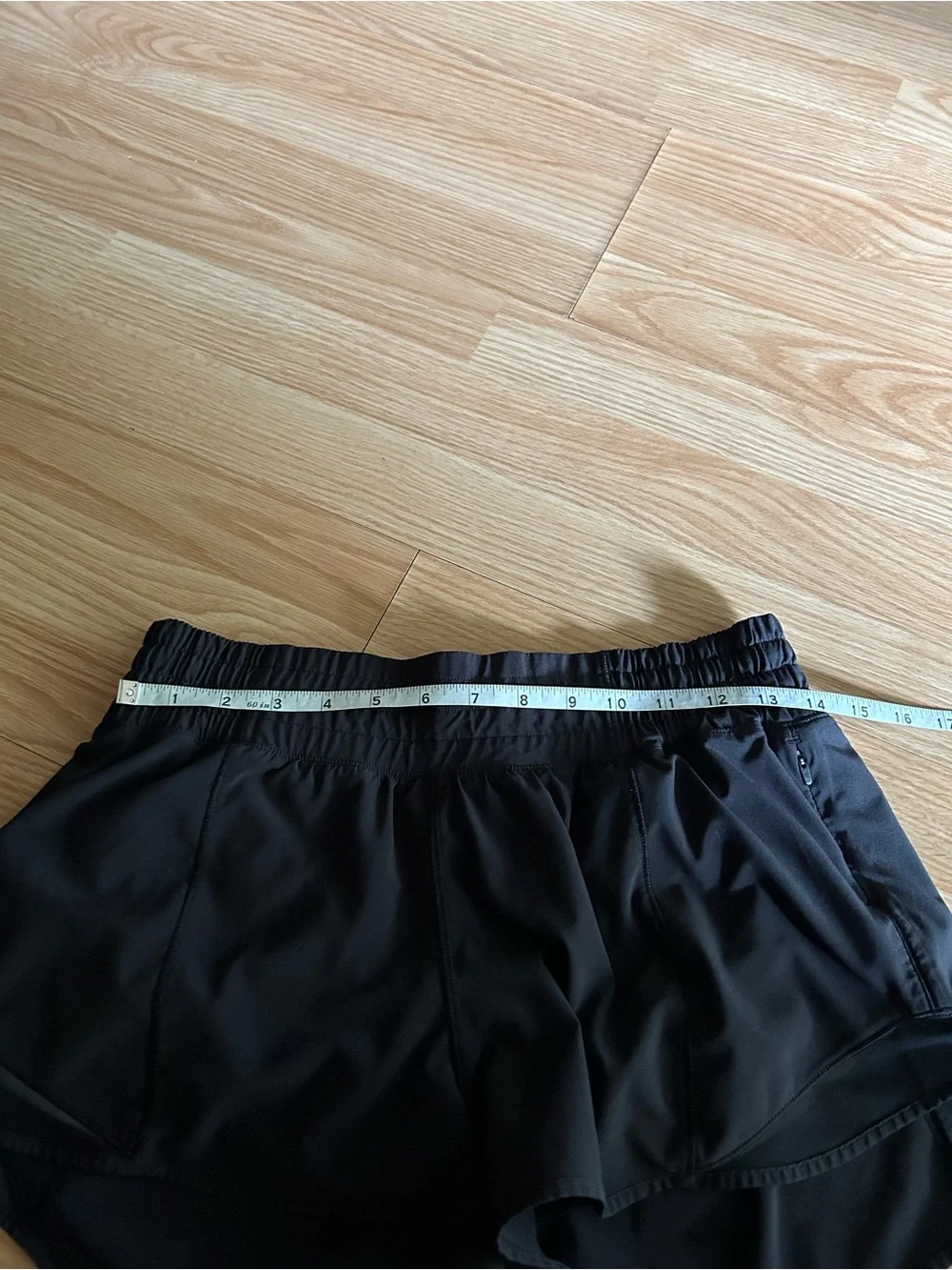 Lululemon Black Hotty Hot Shorts Size 8